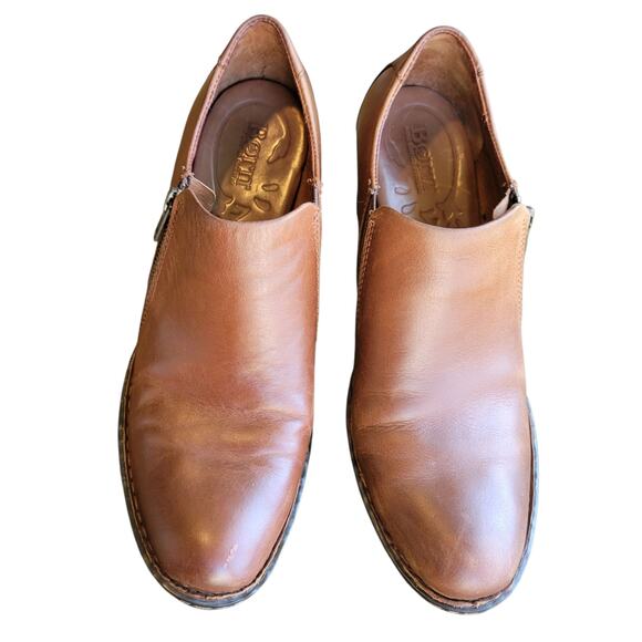 Born Sarella Leather Ankle Booties 9 / 40.5 Chestnut Brown Zip Heel Boots - Picture 1 of 10